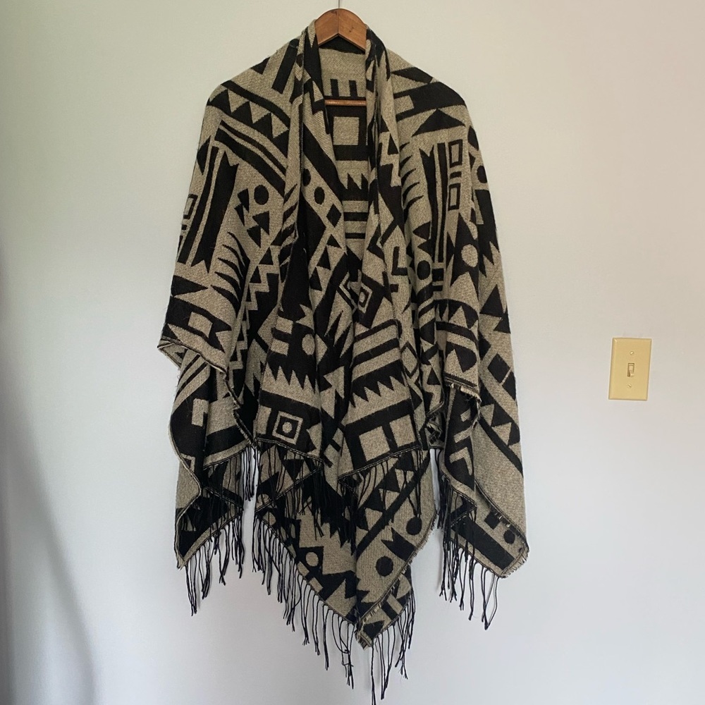 Black and Gray Tribal Fringe Poncho